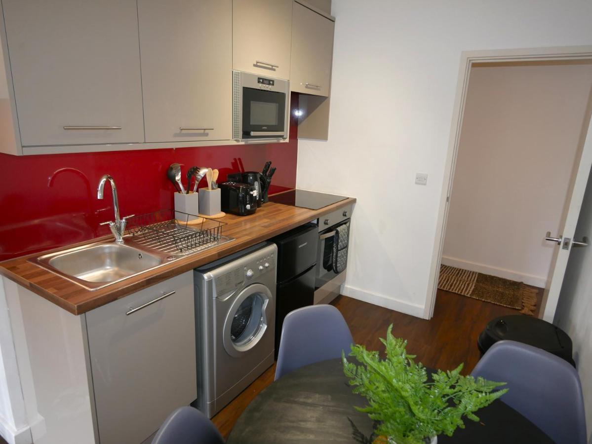 Hill House Holiday Apartments Bournemouth Esterno foto
