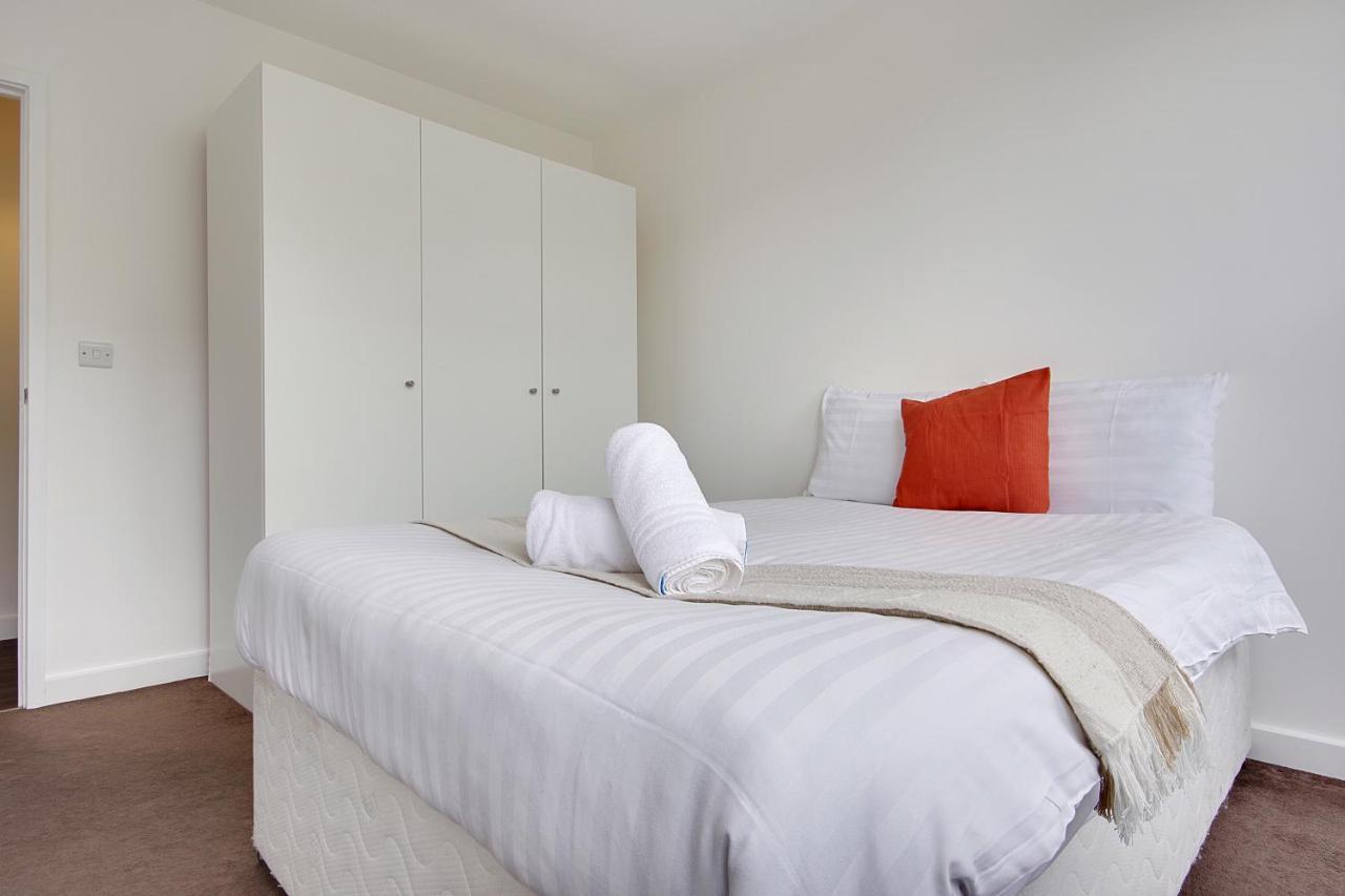 Hill House Holiday Apartments Bournemouth Esterno foto