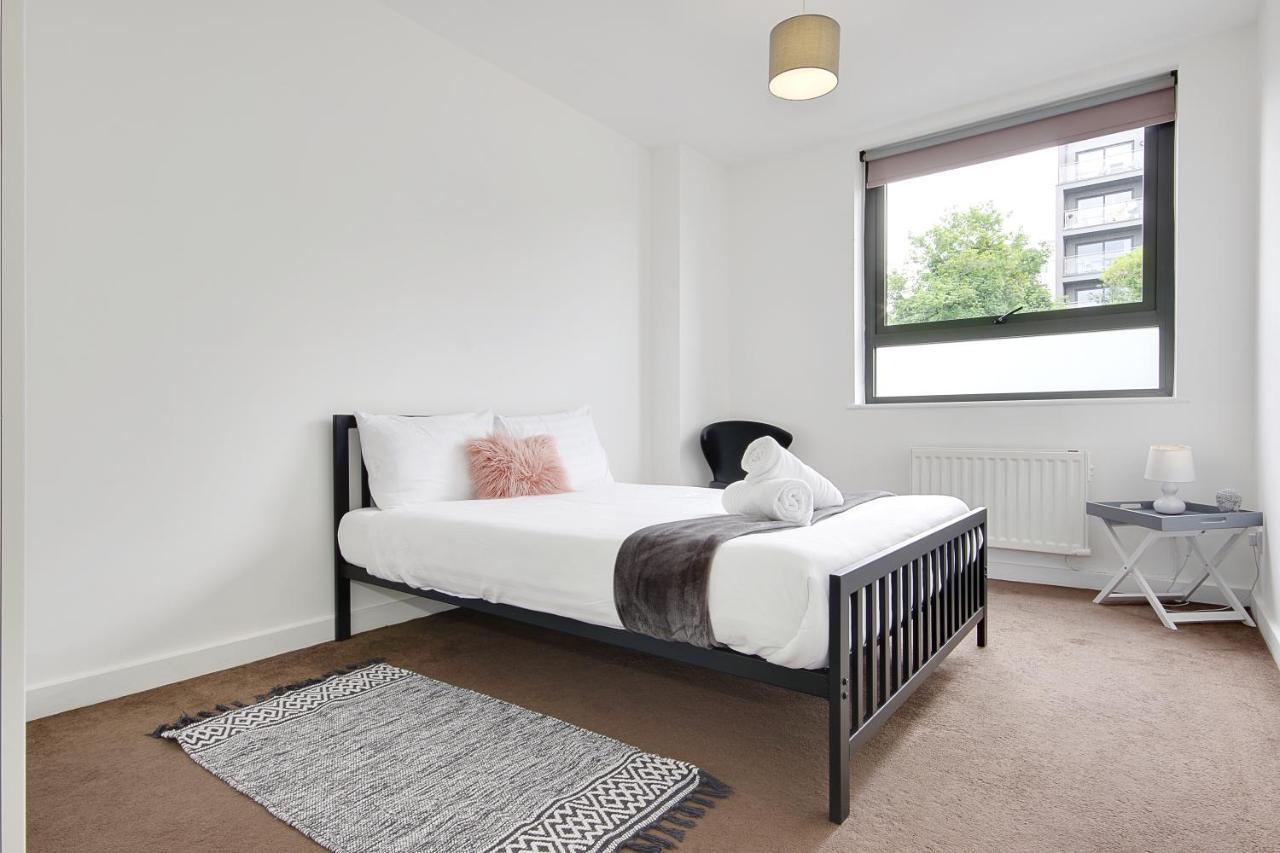 Hill House Holiday Apartments Bournemouth Esterno foto