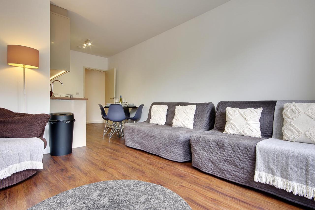 Hill House Holiday Apartments Bournemouth Esterno foto